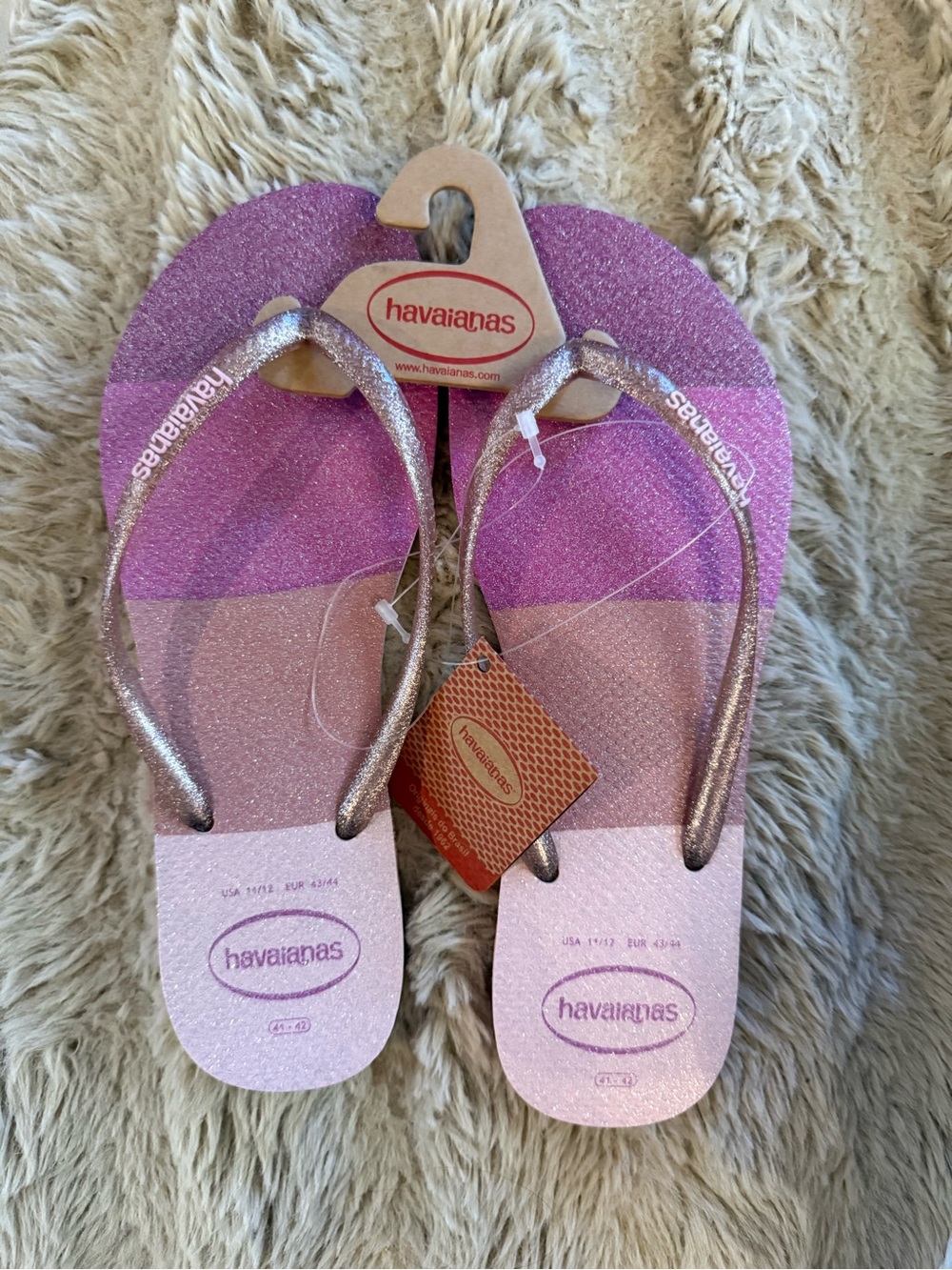 Havaianas Sparkle Gradient Flip Flops - Pink & Rose Gold size 11/12